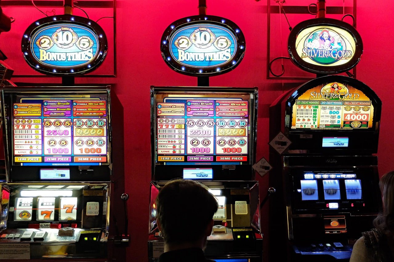 Fitur unggulan aplikasi download LIG88 slot kasino live mobile